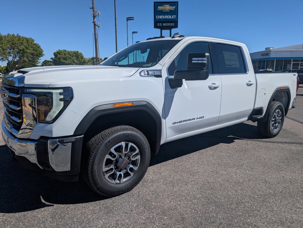 New 2026 GMC Sierra 2500 SLE w/ Preferred Package image 1