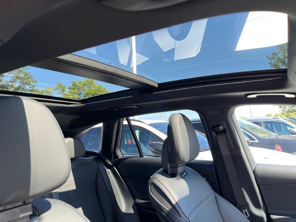 Certified 2026 Mercedes-Benz GLC 300 4MATIC image 18