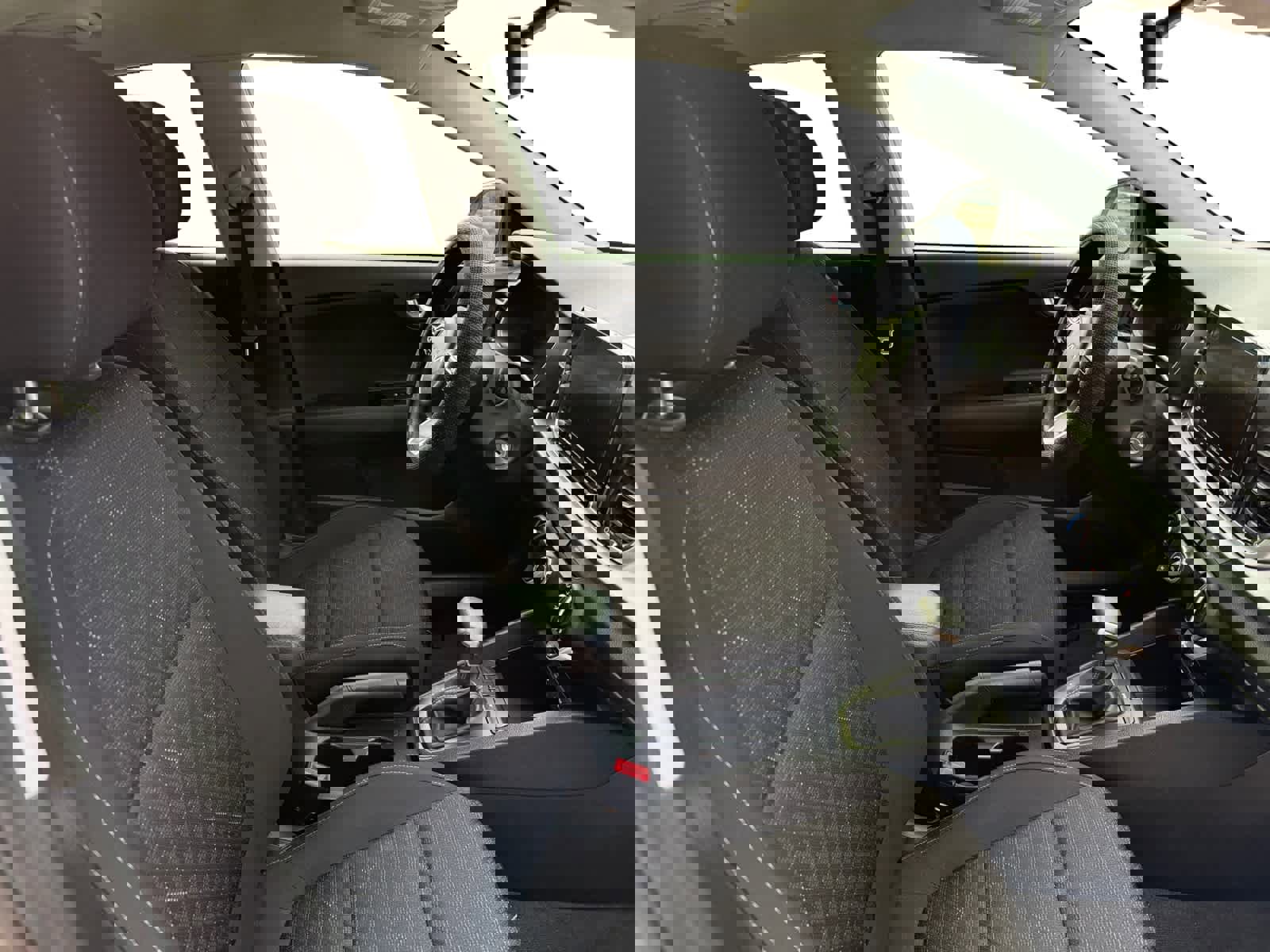 Used 2022 Kia Rio S image 16