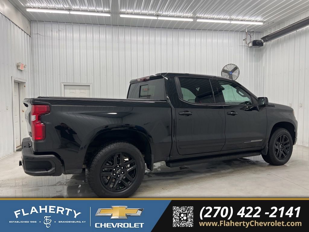 Used 2024 Chevrolet Silverado 1500 High Country w/ Midnight Edition image 2