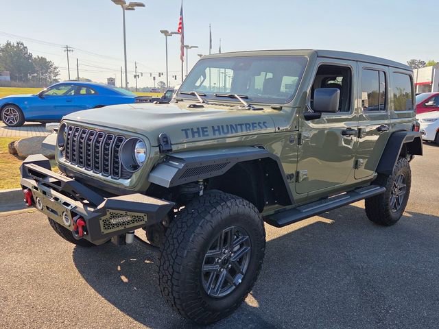 Used 2025 Jeep Wrangler Sport S image 3