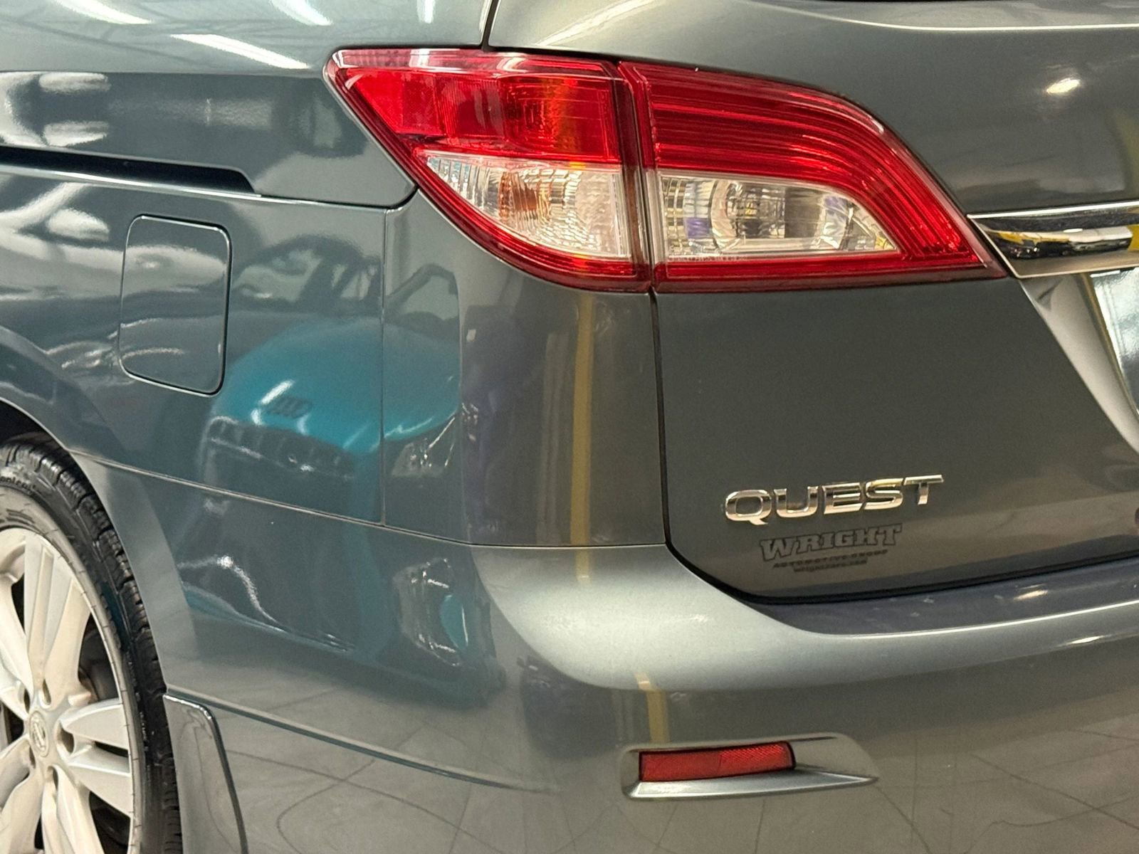 Used 2013 Nissan Quest SL image 12