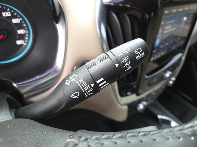 Used 2022 Chevrolet Traverse LT AWD/4WD image 64