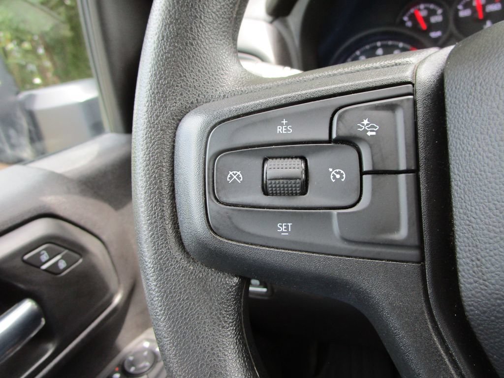 Used 2025 Chevrolet Silverado 2500 Custom w/ Custom Value Package AWD/4WD image 47