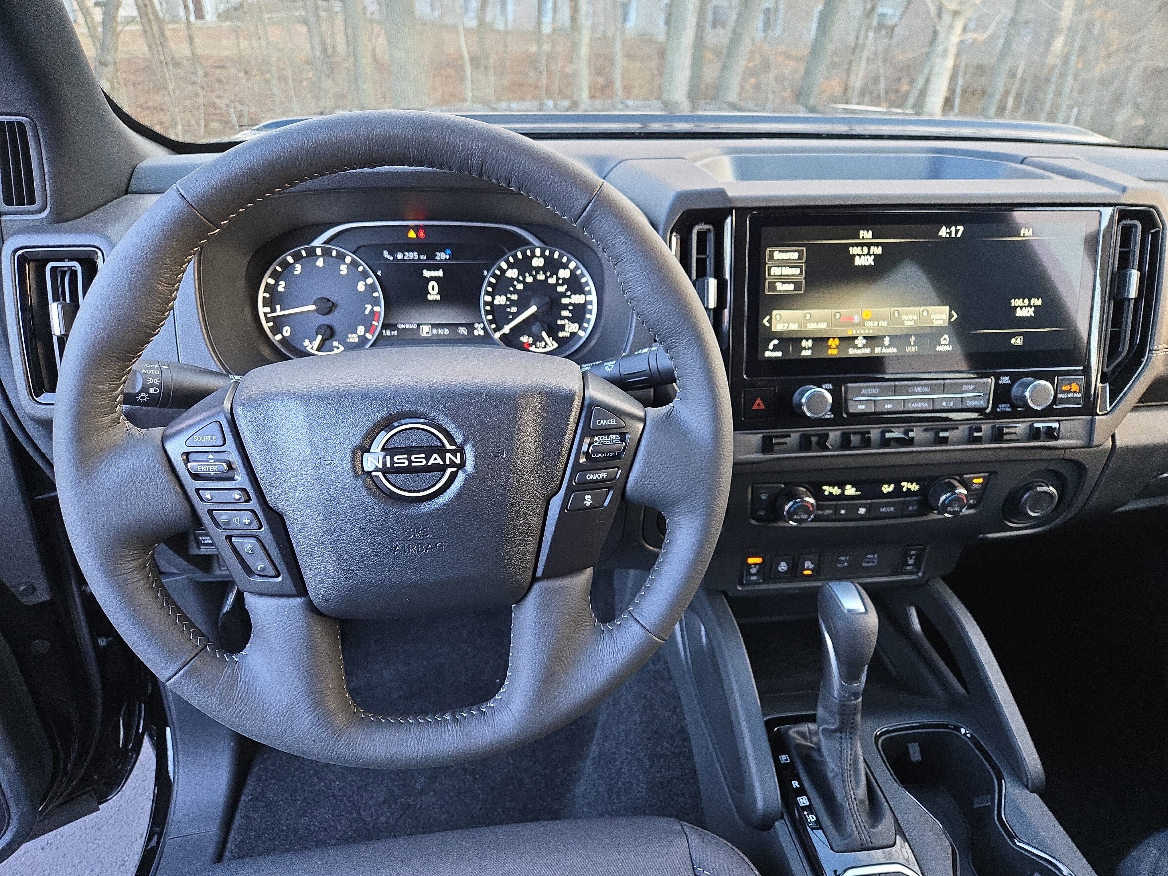 New 2026 Nissan Frontier SV w/ SV Convenience Package image 11