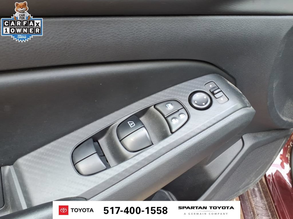 Used 2025 Nissan Altima 2.5 SV AWD/4WD image 16