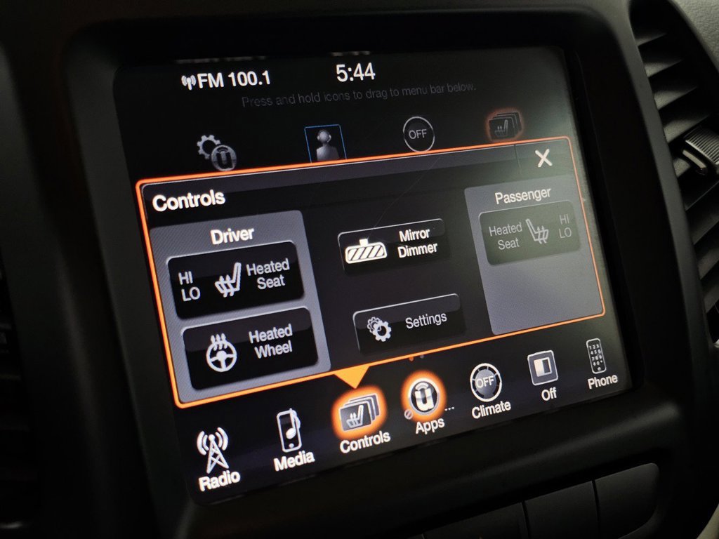 Used 2015 Jeep Cherokee Latitude w/ Comfort/Convenience Group FWD image 20