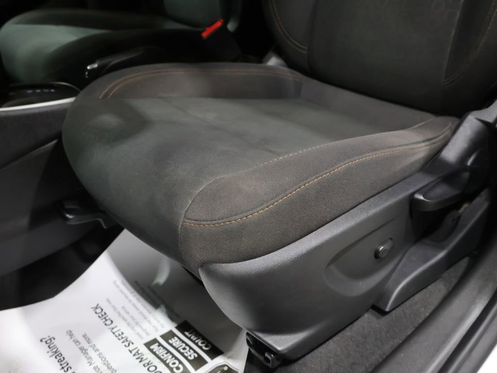 Used 2018 Chevrolet Trax LS image 12