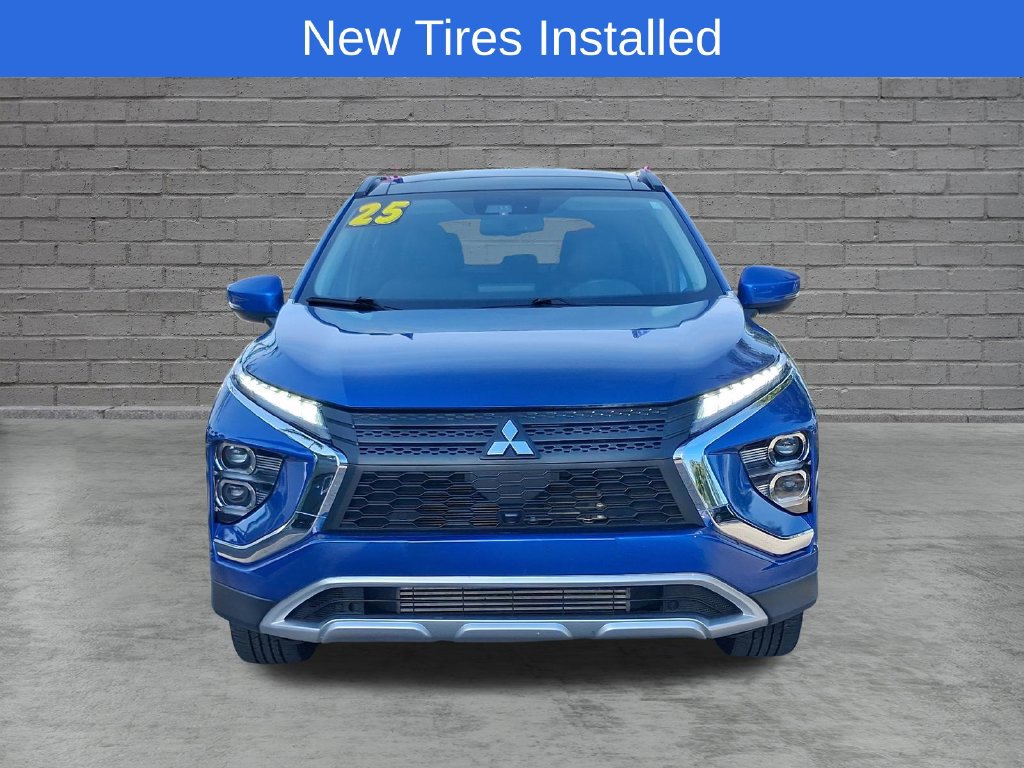 Used 2025 Mitsubishi Eclipse Cross SE AWD/4WD image 2