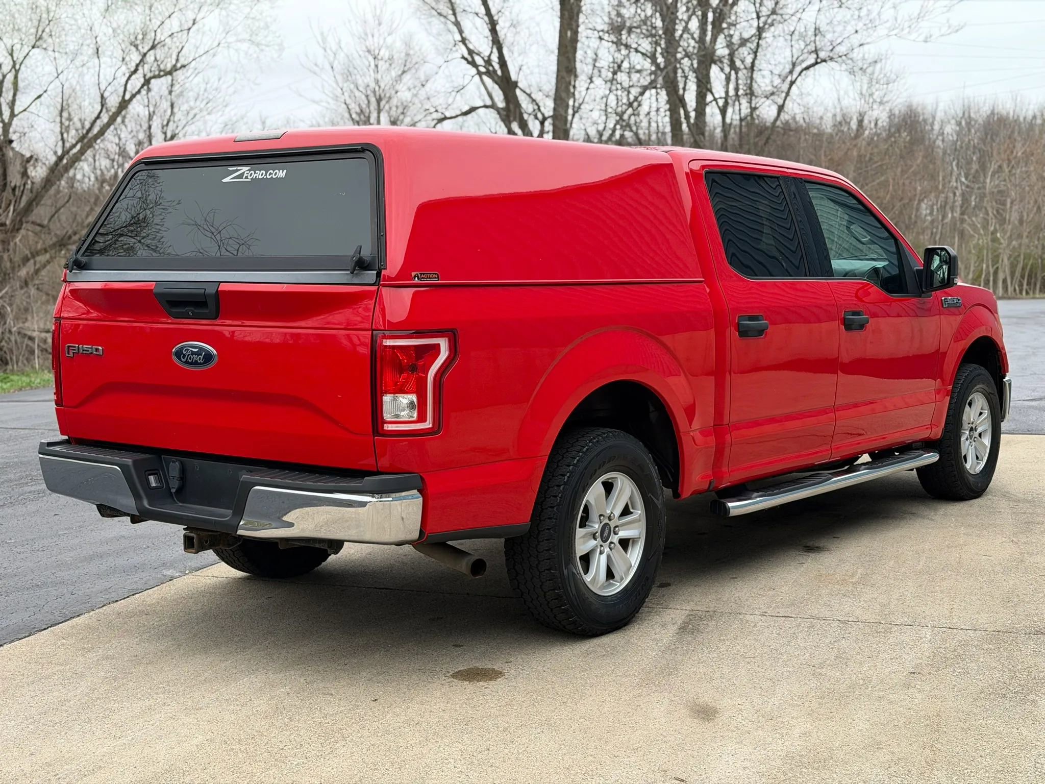Used 2017 Ford F150 XLT AWD/4WD image 5