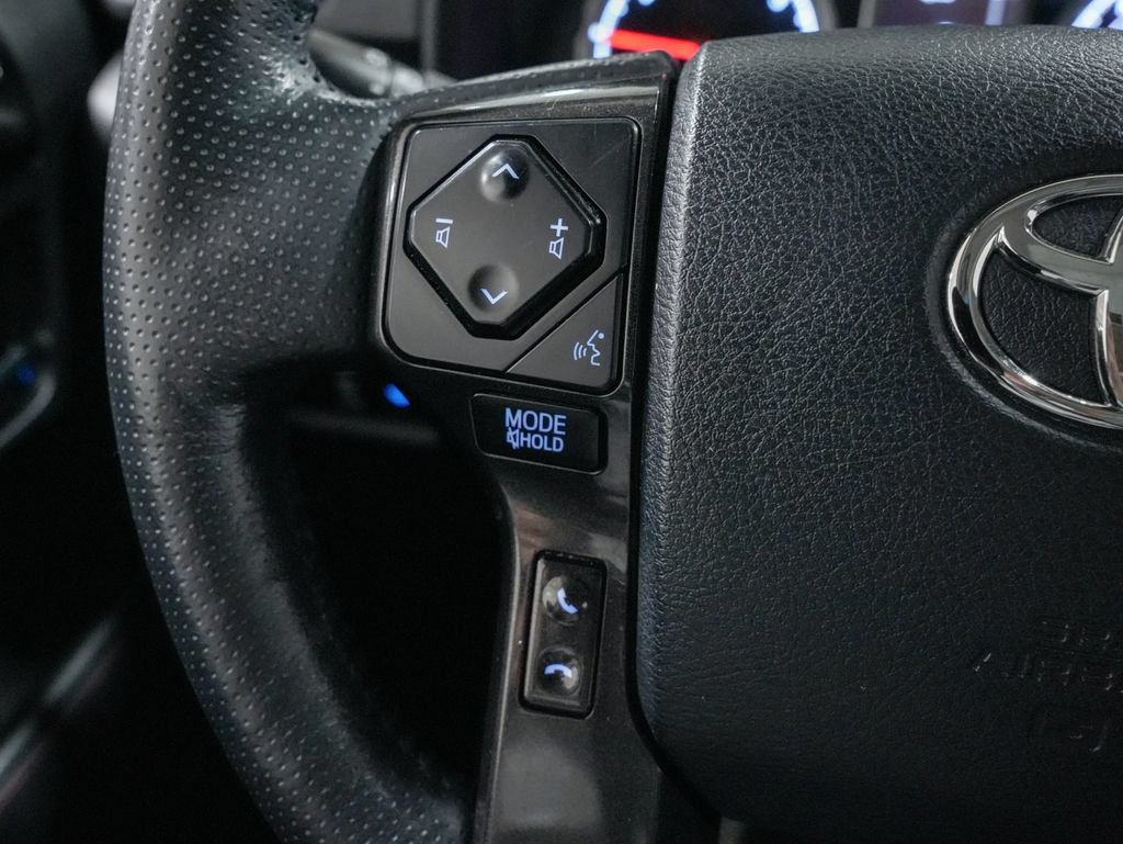 Used 2023 Toyota 4Runner TRD Off-Road Premium w/ Off Road Premium Plus Package AWD/4WD image 14
