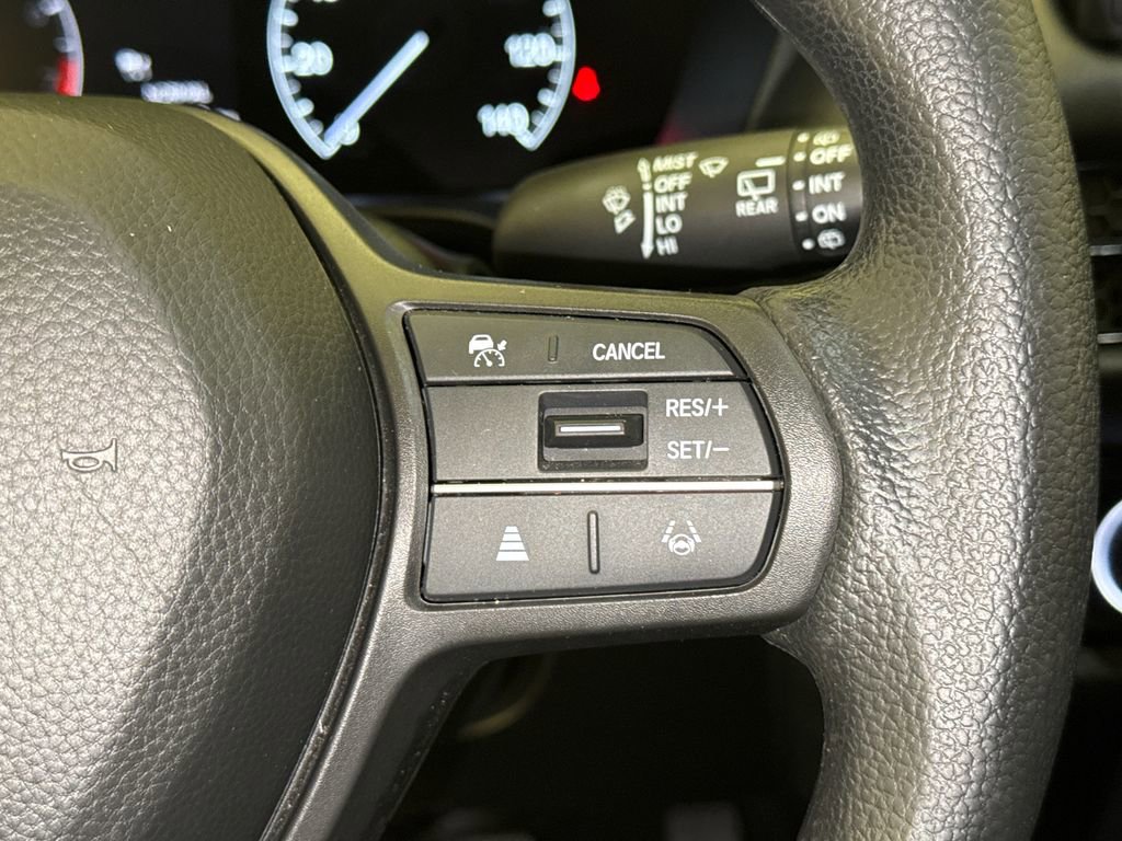Certified 2023 Honda HR-V LX image 28
