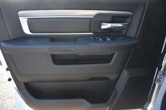 Used 2024 RAM 1500 Classic Warlock image 12