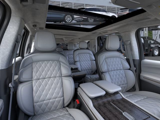 New 2026 Lincoln Navigator L Black Label image 10