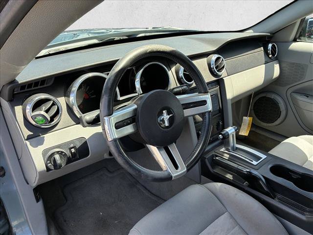 Used 2006 Ford Mustang GT RWD image 10