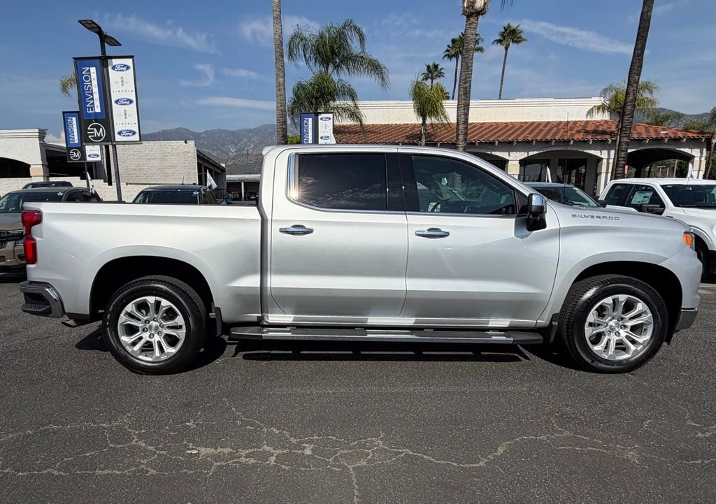 Used 2022 Chevrolet Silverado 1500 LTZ w/ LTZ Convenience Package II image 10