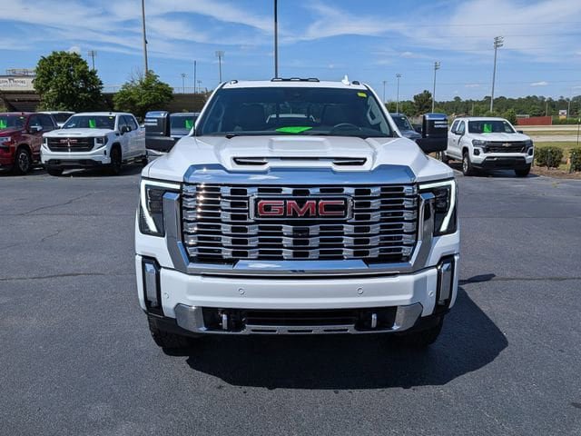 New 2026 GMC Sierra 2500 Denali w/ Denali Reserve Package AWD/4WD image 8
