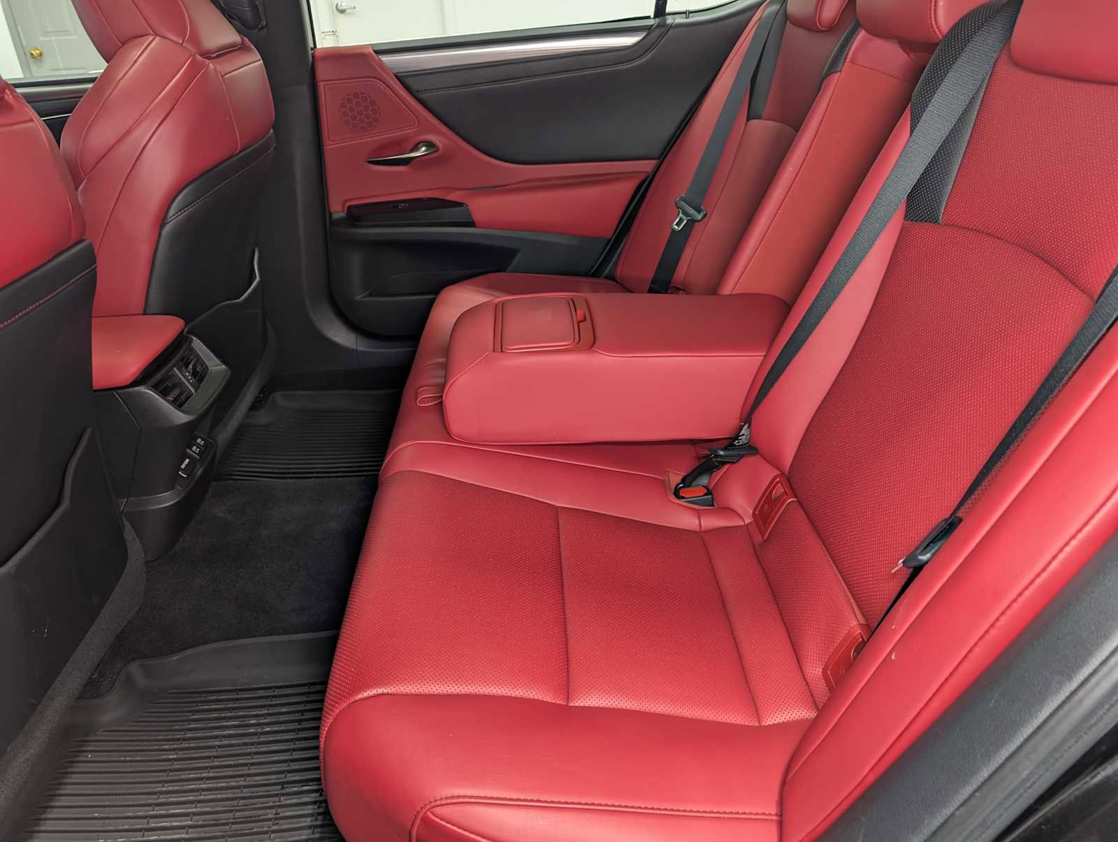 Used 2021 Lexus ES 250 F Sport w/ Accessory Package image 24