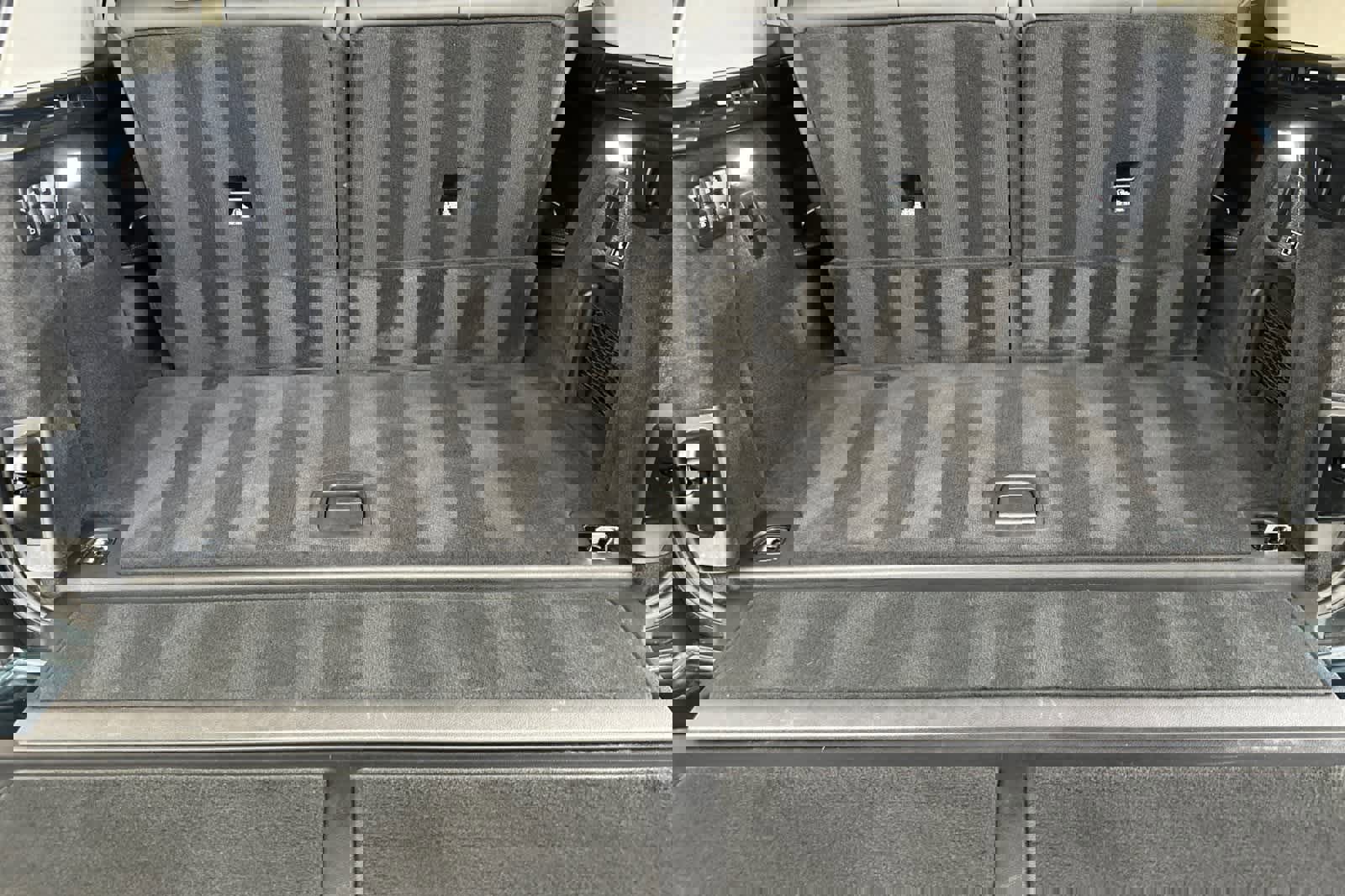 Used 2024 BMW X7 xDrive40i image 15