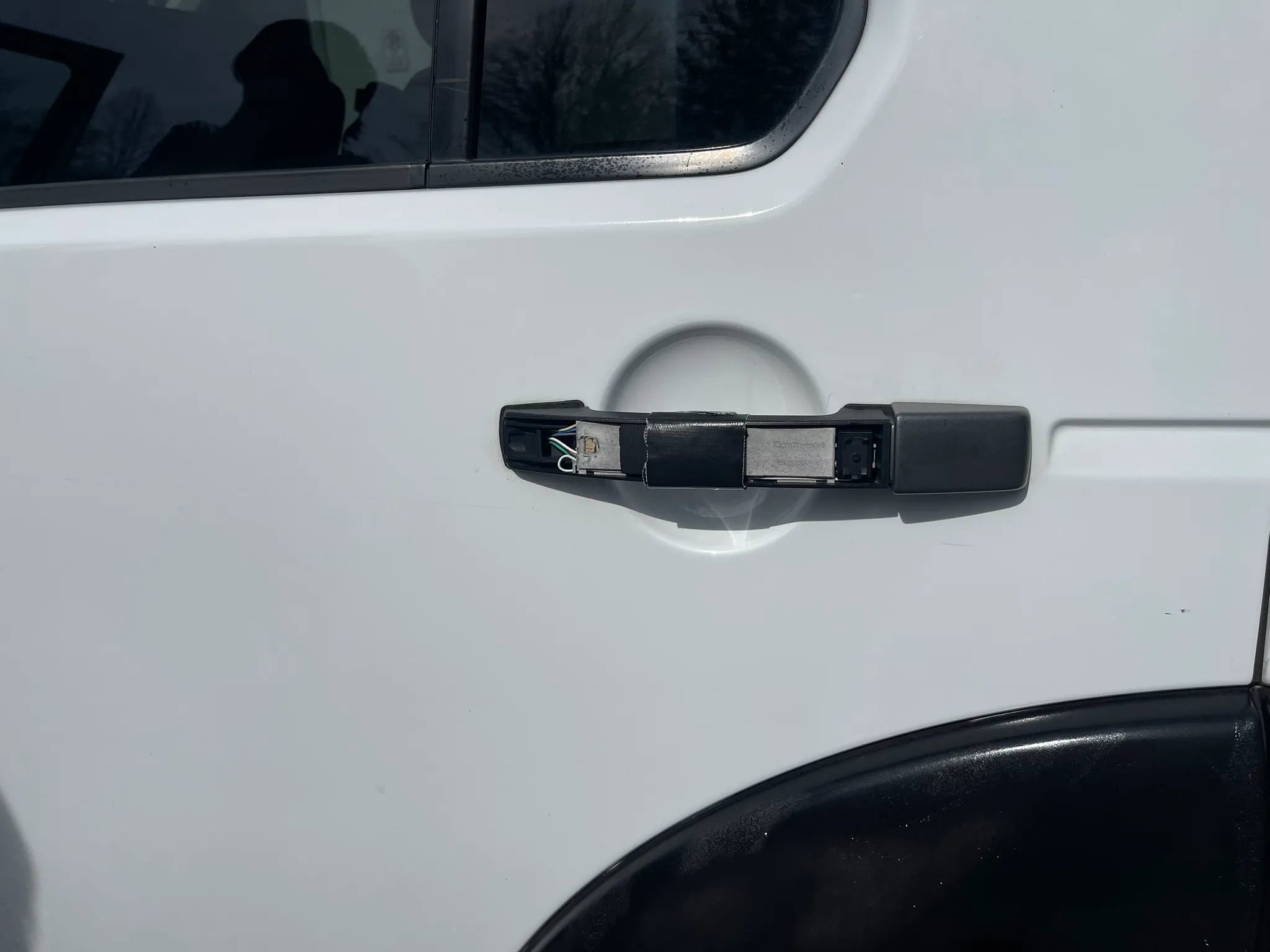 Used 2012 Land Rover LR4 HSE image 25