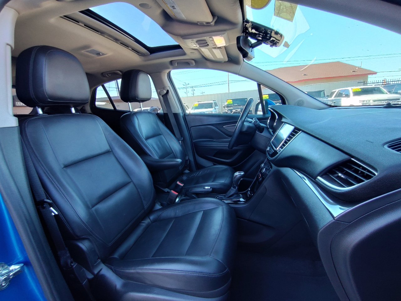 Used 2018 Buick Encore Essence image 40