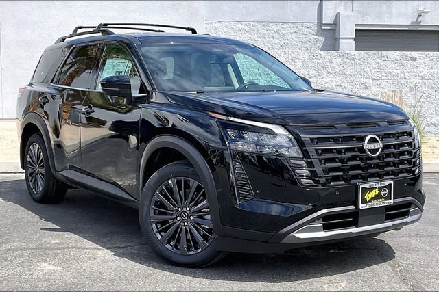 New 2026 Nissan Pathfinder SL AWD/4WD image 13