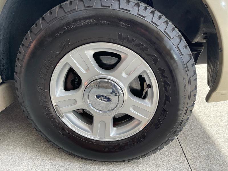 Used 2006 Ford Expedition Eddie Bauer image 18