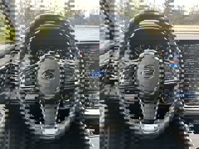 Used 2023 Subaru Outback Onyx Edition image 7