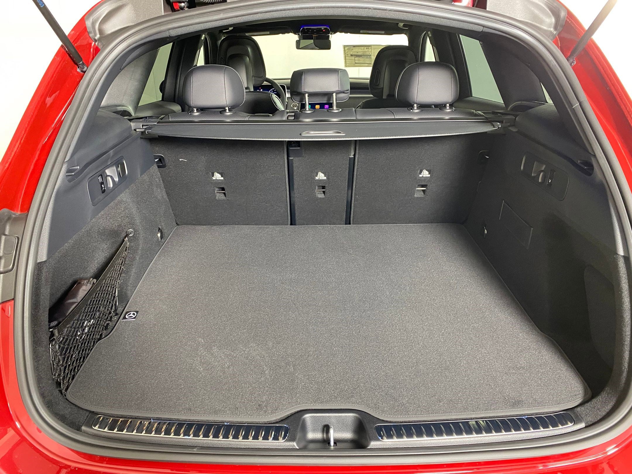 Used 2026 Mercedes-Benz GLC 300 4MATIC image 29