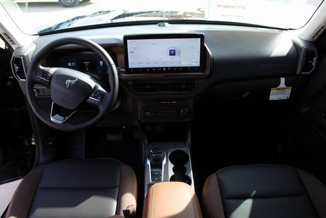 New 2025 Ford Bronco Sport Outer Banks w/ Outer Banks Tech Package+ AWD/4WD image 10