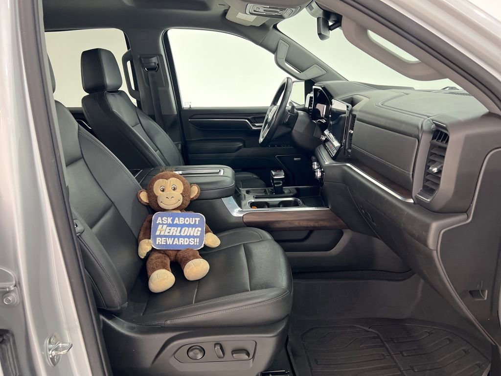 Used 2022 GMC Sierra 1500 SLT w/ SLT Premium Plus Package image 25