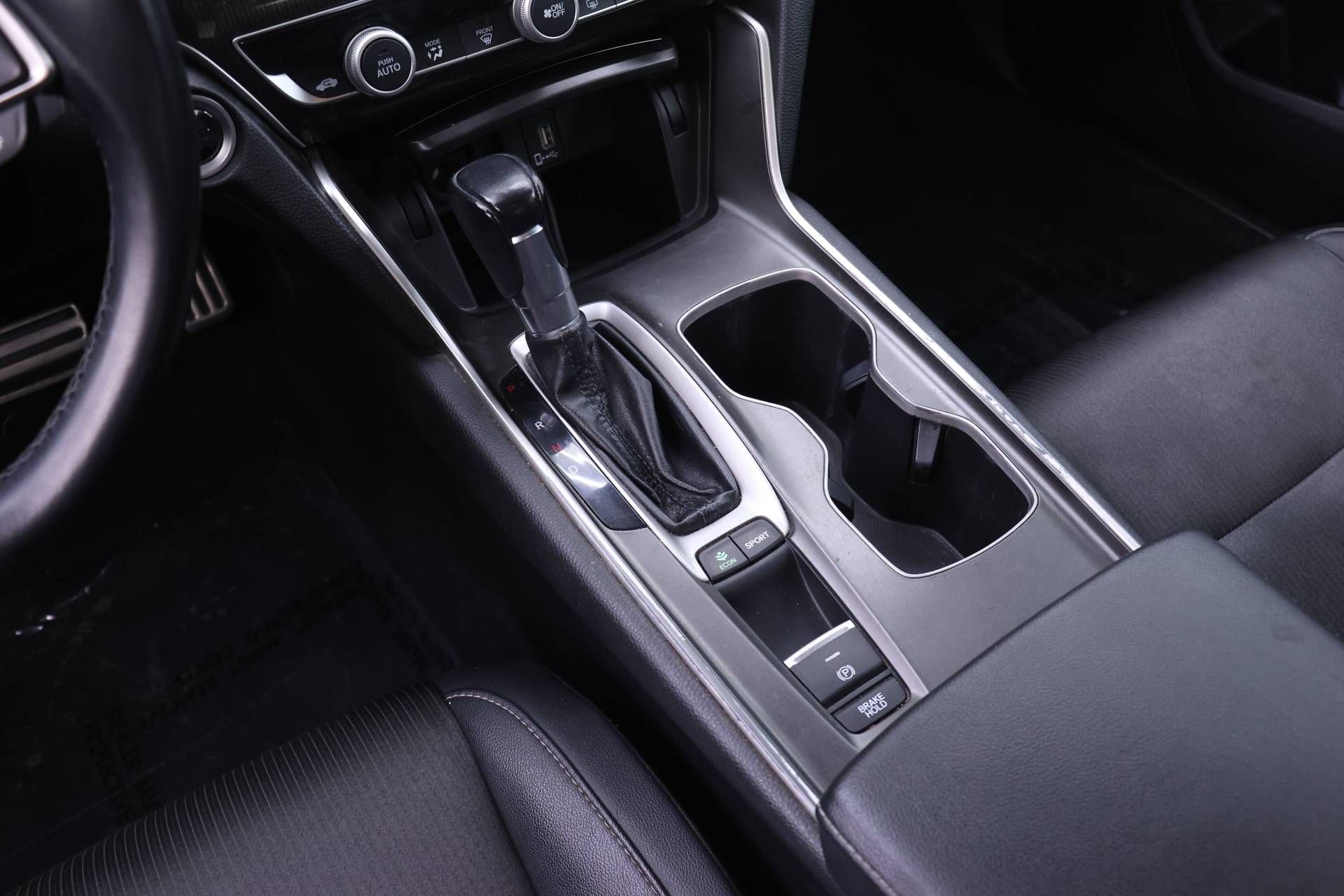 Used 2019 Honda Accord Sport image 12