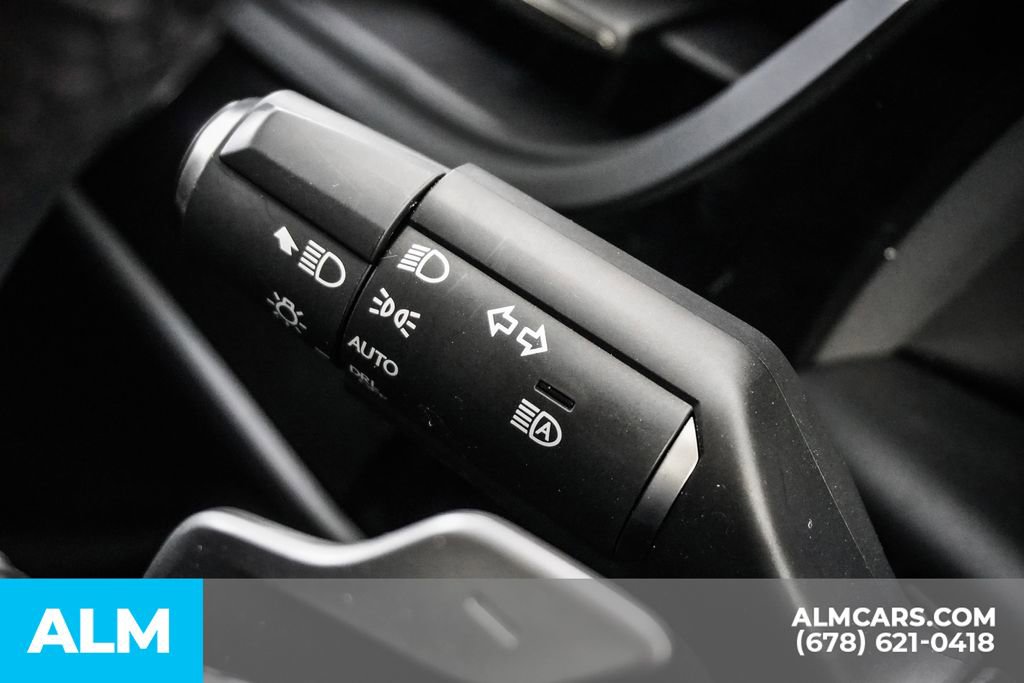 Used 2022 Lexus ES 300h w/ Accessory Package image 31