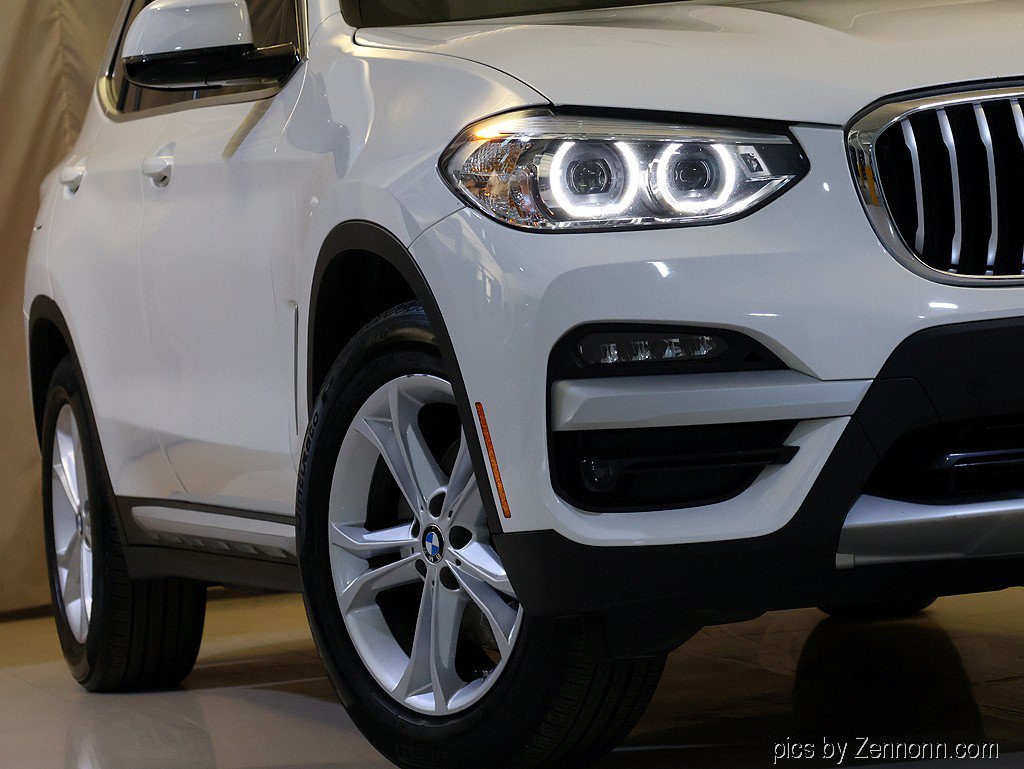 Used 2020 BMW X3 xDrive30i w/ Driving Assistance Package AWD/4WD image 4
