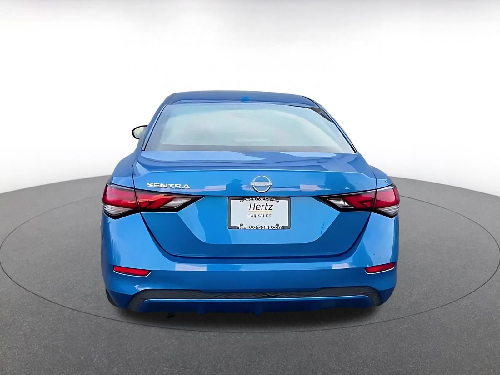 Used 2025 Nissan Sentra SV FWD image 10