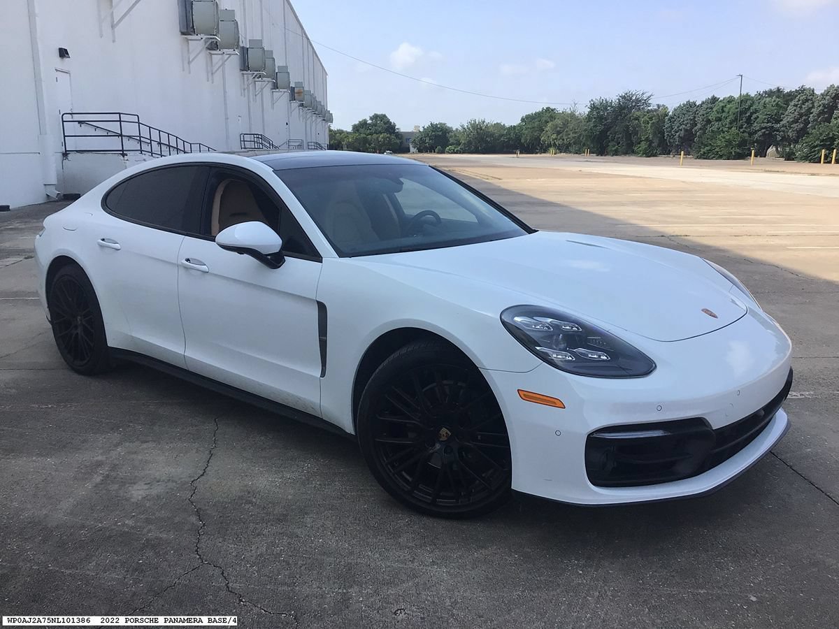Used 2022 Porsche Panamera image 3