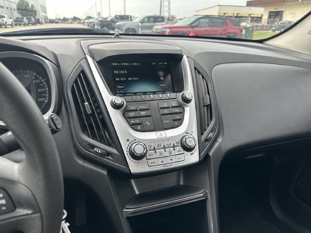 Certified 2016 Chevrolet Equinox LS FWD image 13