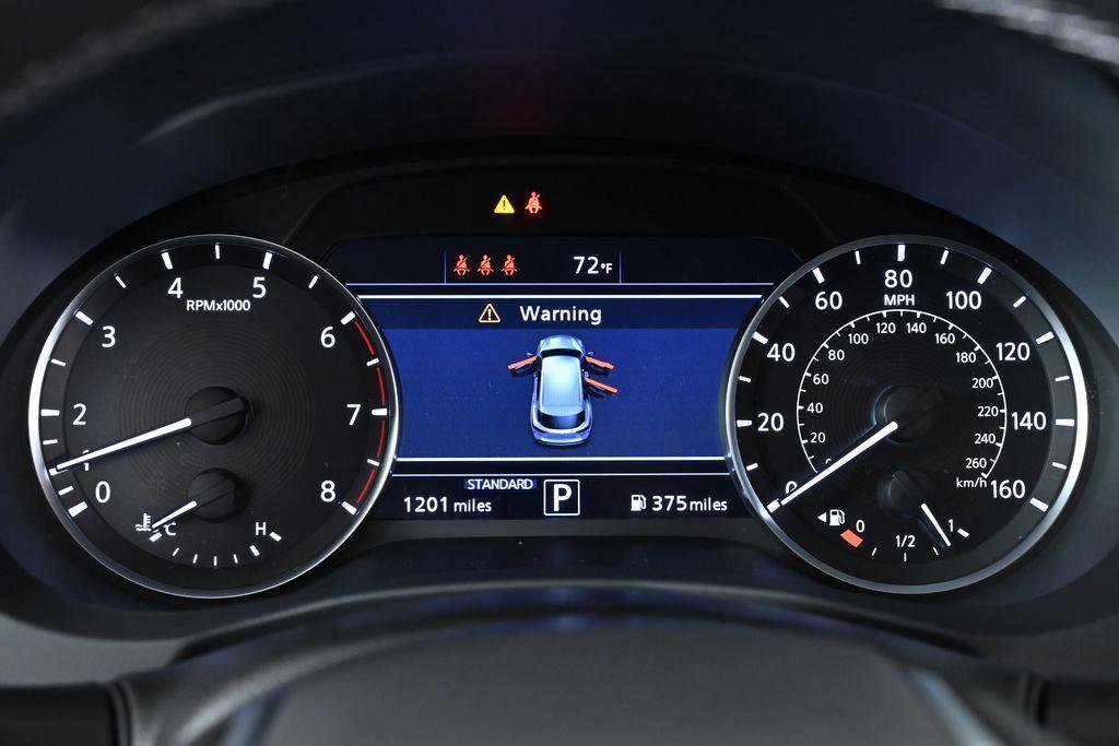 Certified 2025 INFINITI QX50 Pure image 16