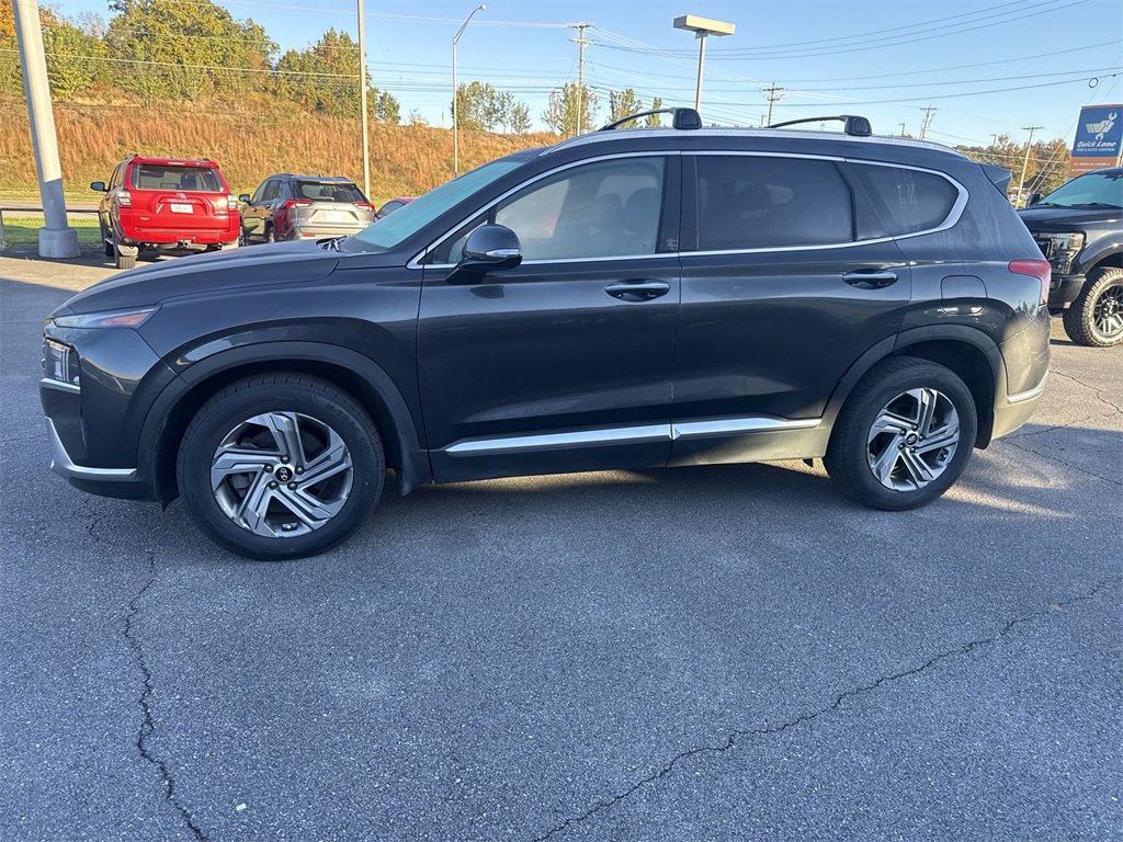 Used 2022 Hyundai Santa Fe SEL w/ Convenience + Premium Package image 3