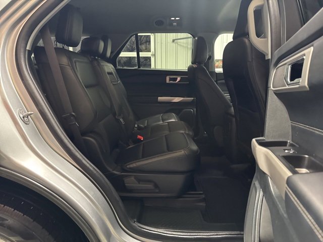 Used 2023 Ford Explorer XLT w/ Equipment Group 202A image 25