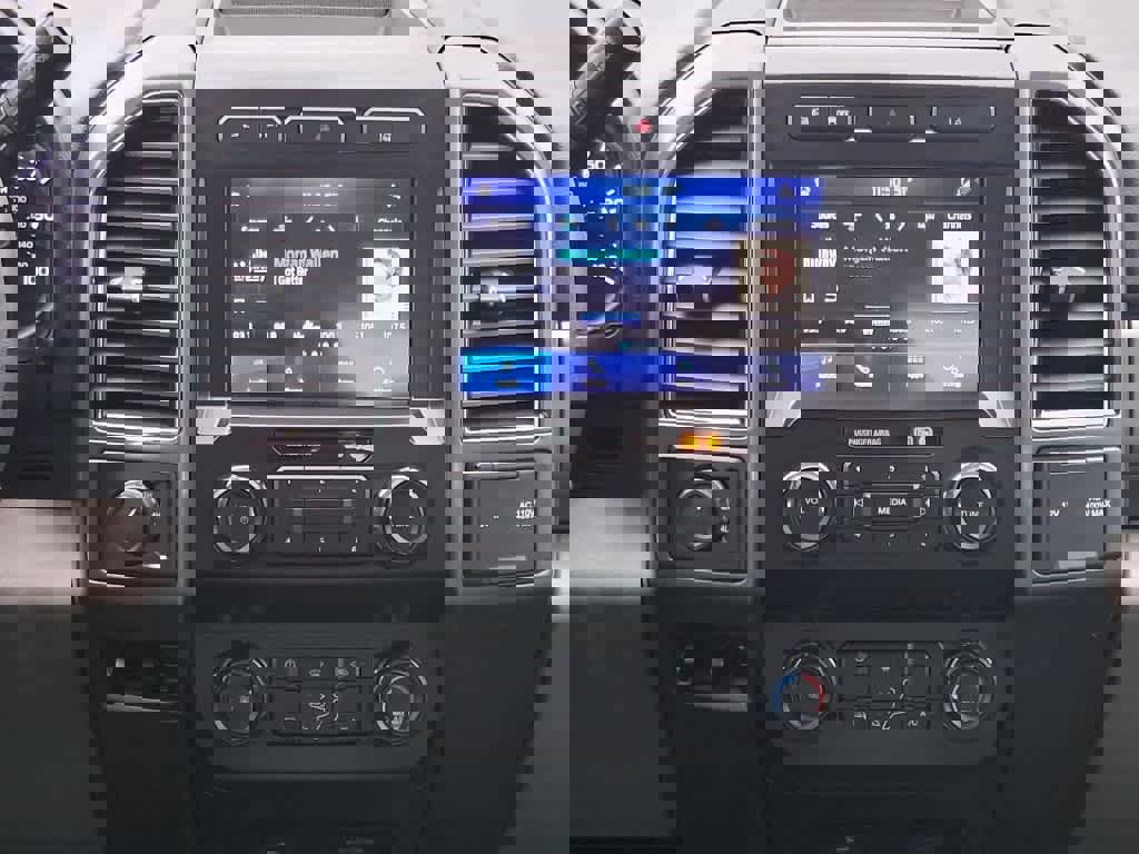 Used 2020 Ford F250 XLT image 10