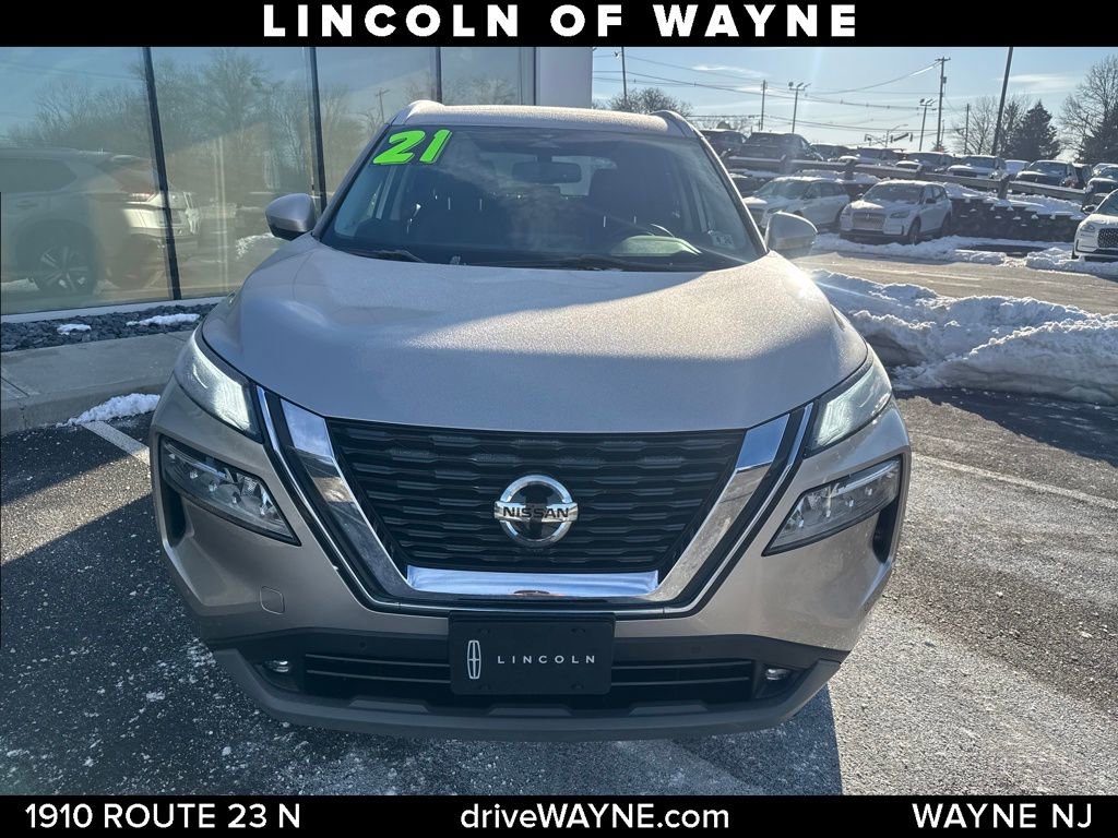 Used 2021 Nissan Rogue SL w/ Premium Package image 10