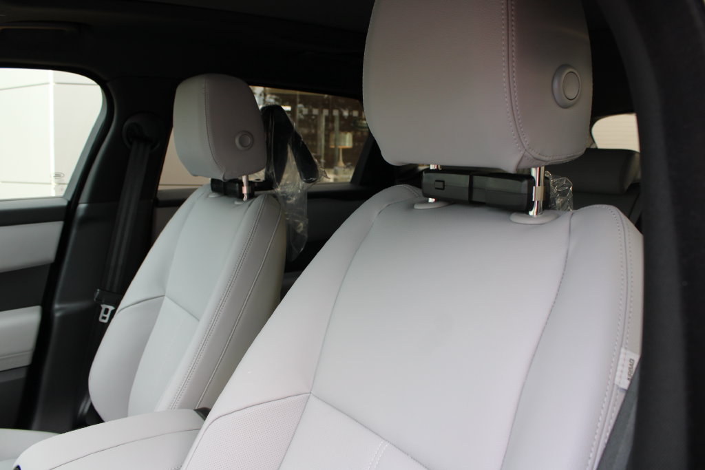 New 2026 Land Rover Range Rover Velar S AWD/4WD image 7