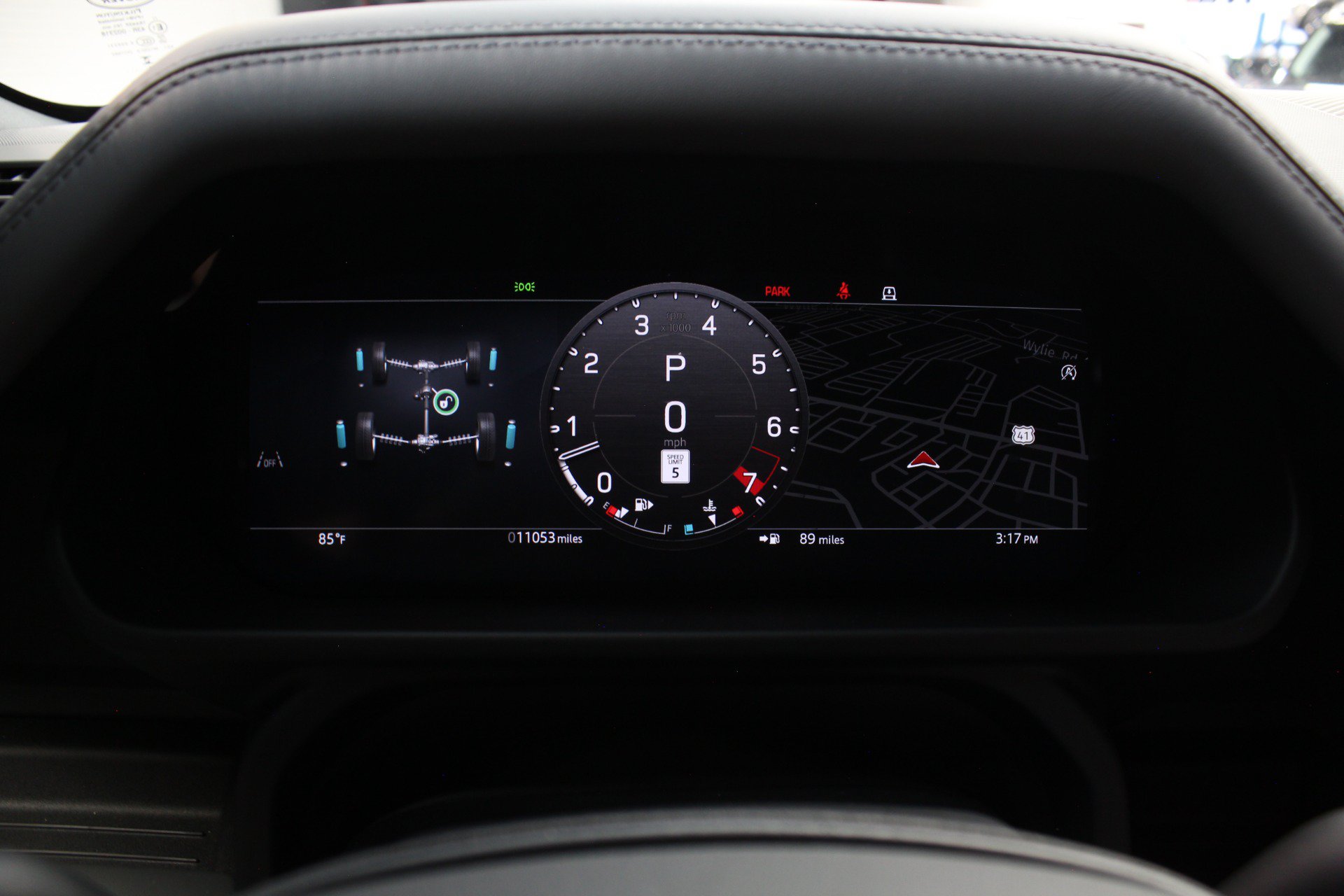 Used 2025 Land Rover Defender 110 X-Dynamic SE AWD/4WD image 73