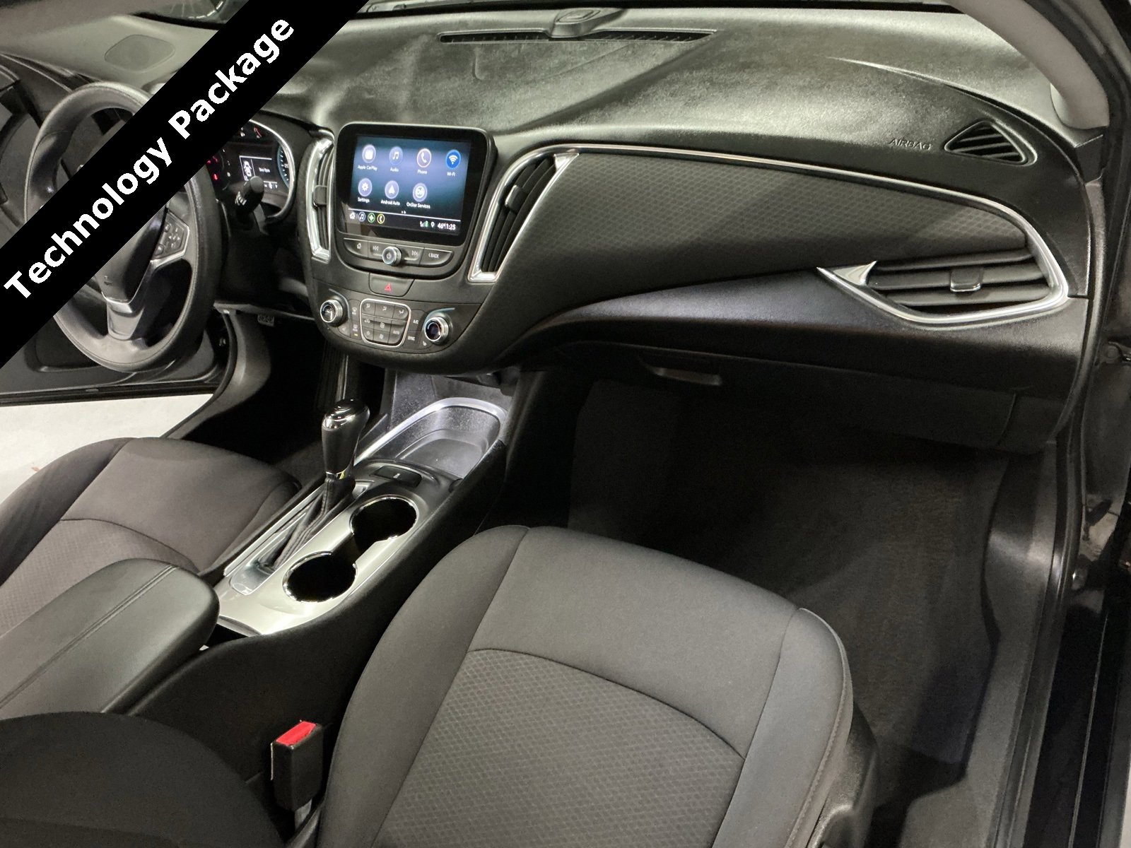 Used 2019 Chevrolet Malibu LT image 23