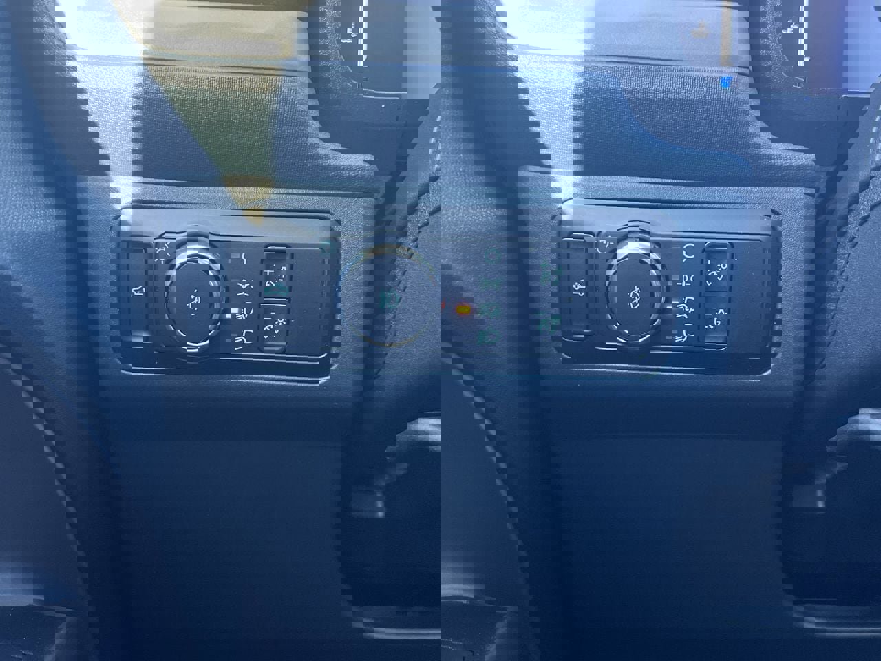 New 2026 Ford Maverick Lobo image 15