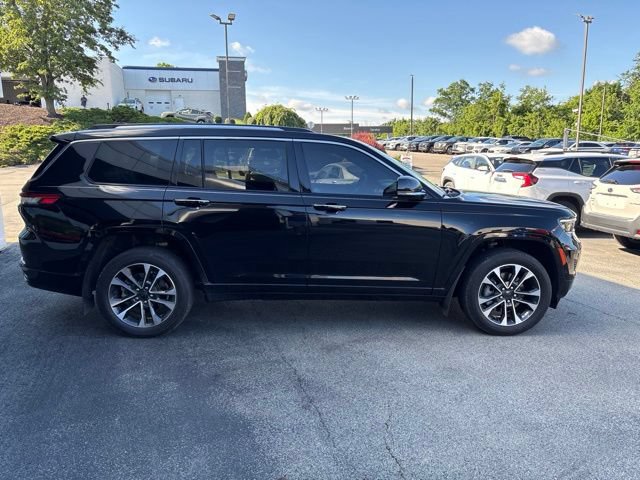 Used 2021 Jeep Grand Cherokee L Overland w/ Luxury Tech Group IV AWD/4WD image 6
