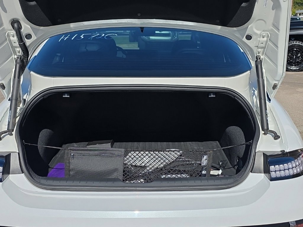 Certified 2025 Hyundai Ioniq 6 SEL image 15