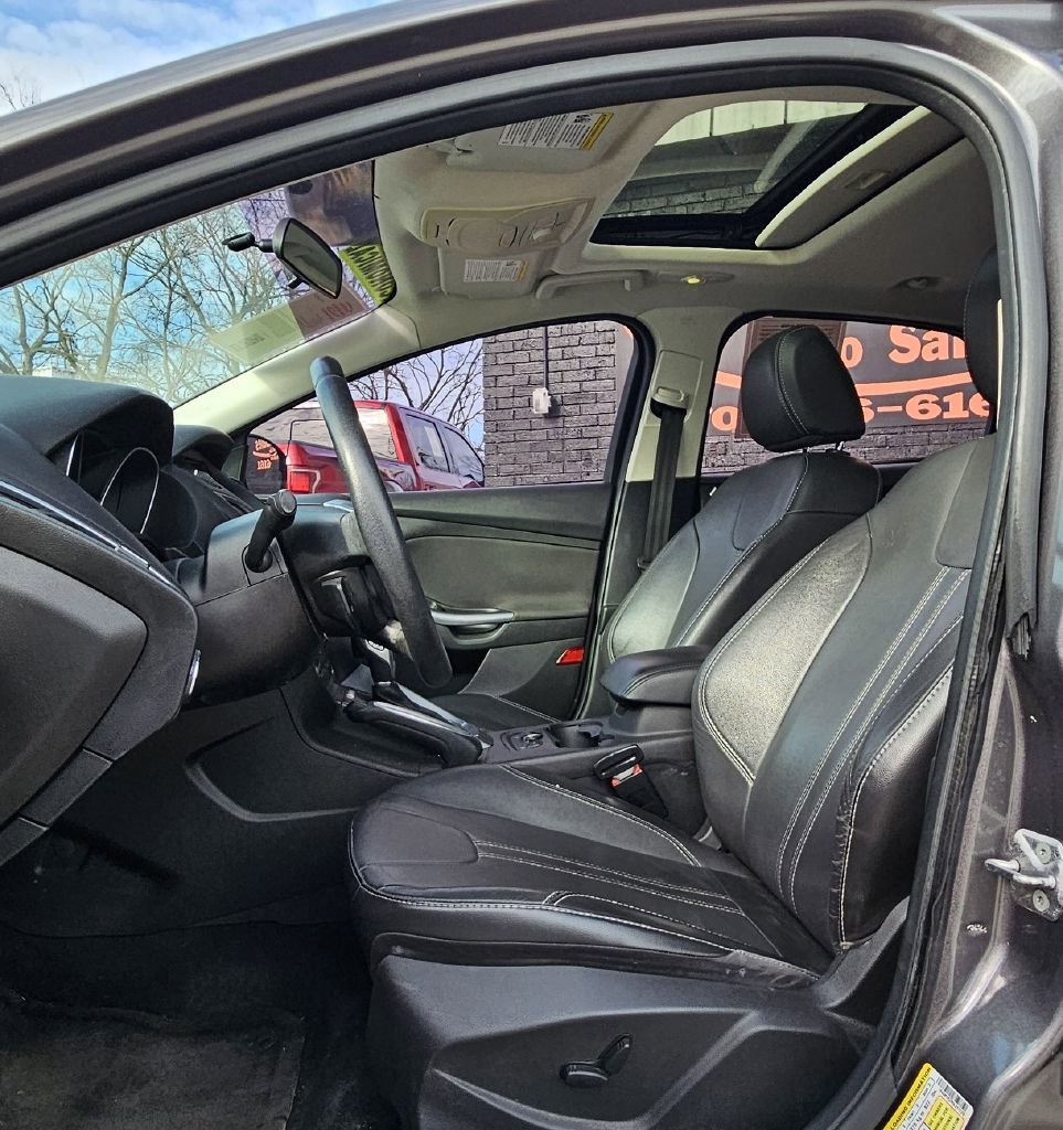 Used 2013 Ford Focus Titanium image 8