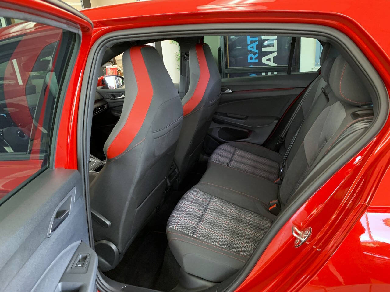 Used 2022 Volkswagen GTI S FWD image 10